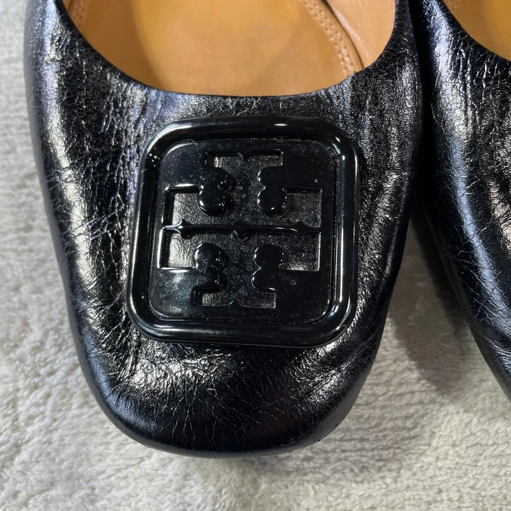 Tory Burch Claire Ballet Flats Womens‎ 9.5 Black Leather Square Toe Enamel Logo